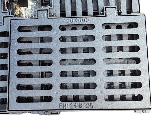 鑄鐵井蓋尺寸規格型號