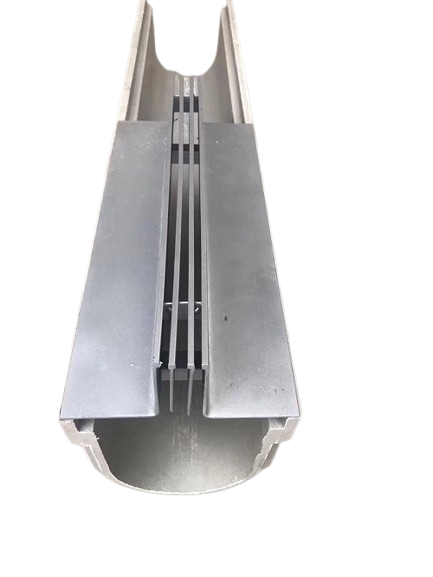 高分子 U 型水槽的生產