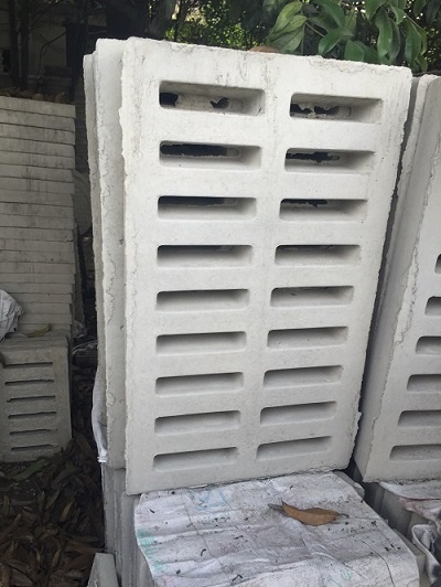 水泥雨水篦子圖片,水泥雨水篦子高清圖片,水泥雨水篦子成品圖片,水泥雨水口立篦子圖片,四孔水泥雨水篦子圖片