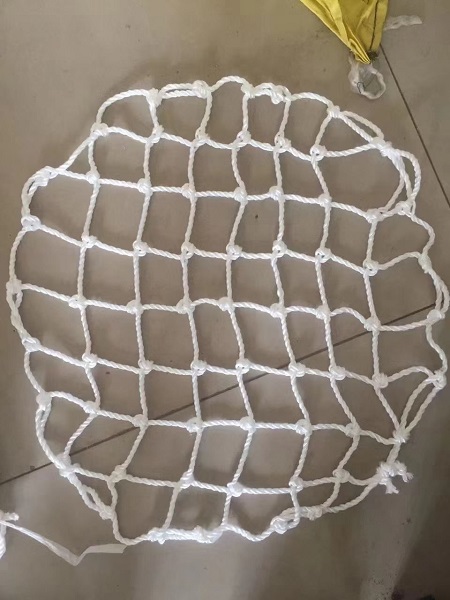 井蓋安全網,井蓋脫落,井蓋防盜,井蓋安全,城市基礎設施,井蓋保護,井蓋安全防護