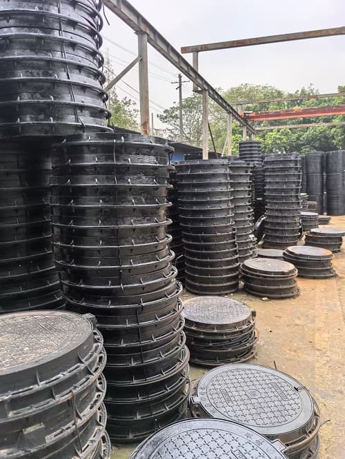 鑄鐵井蓋,井蓋承重規(guī)格,鑄鐵井蓋重量,重型井蓋,輕型井蓋,井蓋選擇