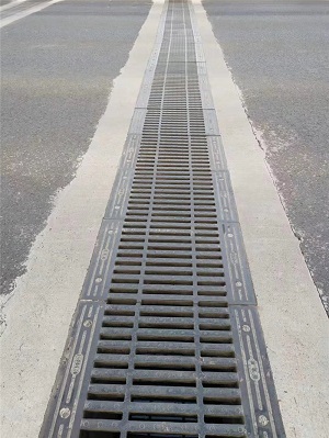 橫截溝鑄鐵篦子,橫截溝,橫截溝篦子,隧道橫截溝鑄鐵篦子